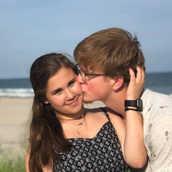 Meet your Posher, Lily - Picture 1 of 1